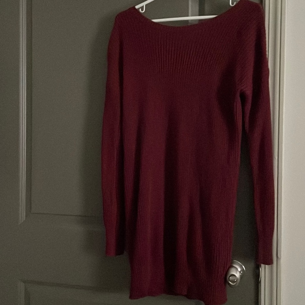 Women’s small burgundy sweater (dress)